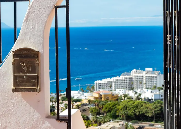 Ocean View Apartment,