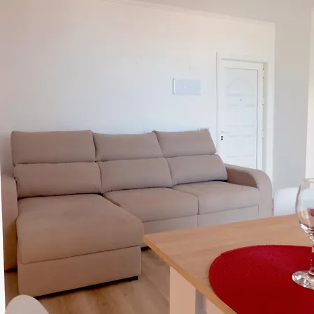 Διαμέρισμα Ocean View Apartment, *