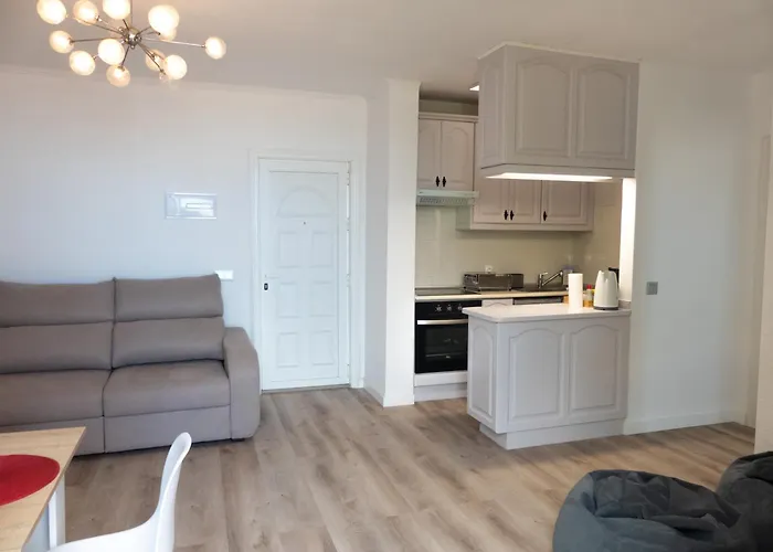 Ocean View Apartment, *