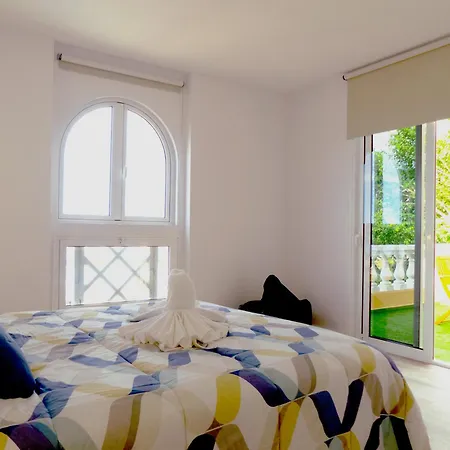 Ocean View Apartment, Daire